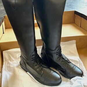 NIB TuffRider Equestrian Field Riding Boots Tall 9 Wide